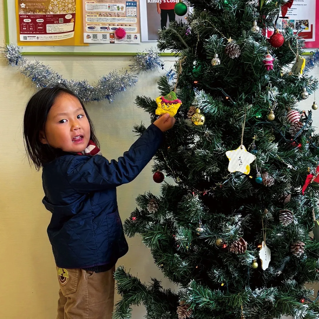園内がやさしい光に包まれ、すっかりクリスマスムードになりまし...